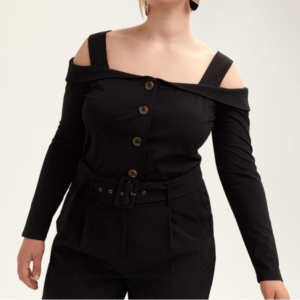 Michel Studio Cold Shoulder Top w Buttons